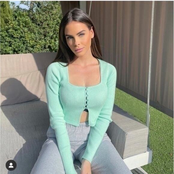 ZARA BLOGGER FAVORITE KNIT CROPPED JACKET - Picture 2 of 13